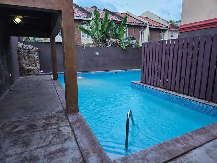 Apartmán 2Br Condo W/Pool; Across Ac Hotel Kingston