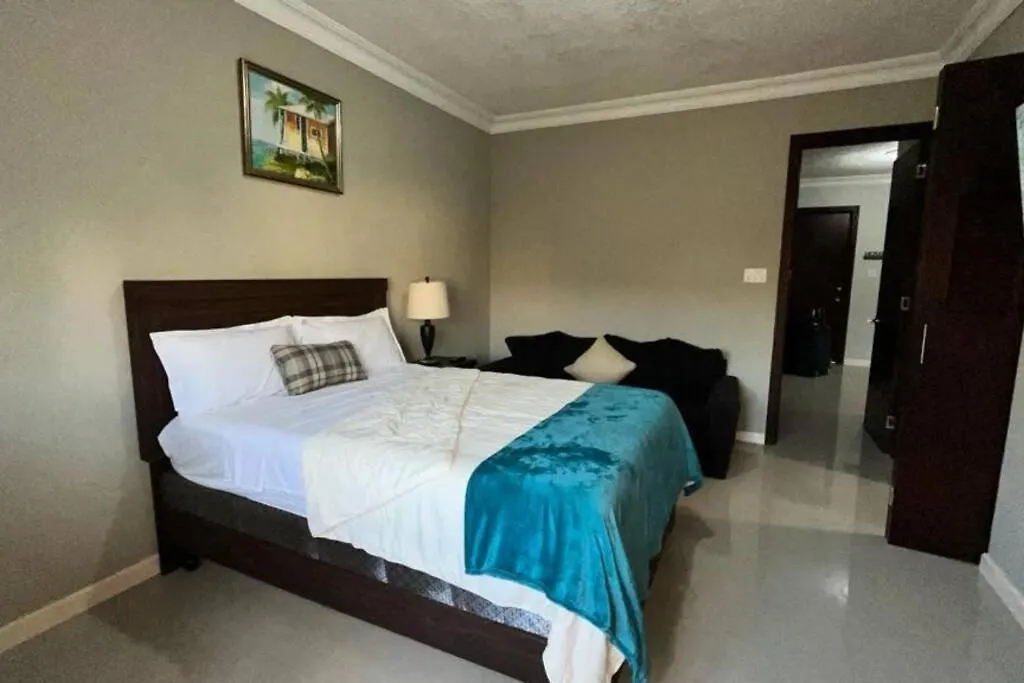 Apartmán 2Br Condo W/Pool; Across Ac Hotel Kingston Jamajka